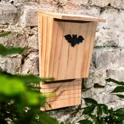 Fledermaushaus Nistkasten Überwinterungshilfe Ganzjährig Kiefer -Gartenwelt Verkauf 10038132 yy 0003 logo